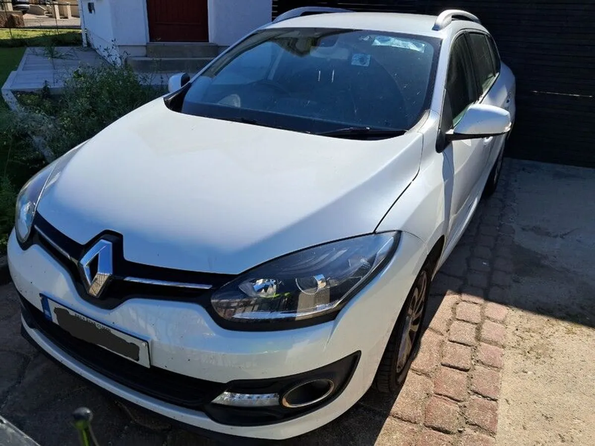 2016 Renault Megane - Image 1
