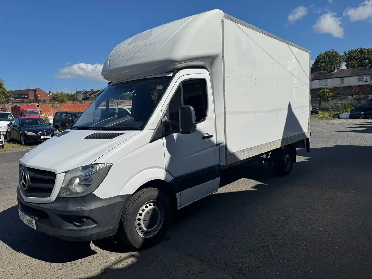 2018 Mercedes sprinter Luton - Image 3