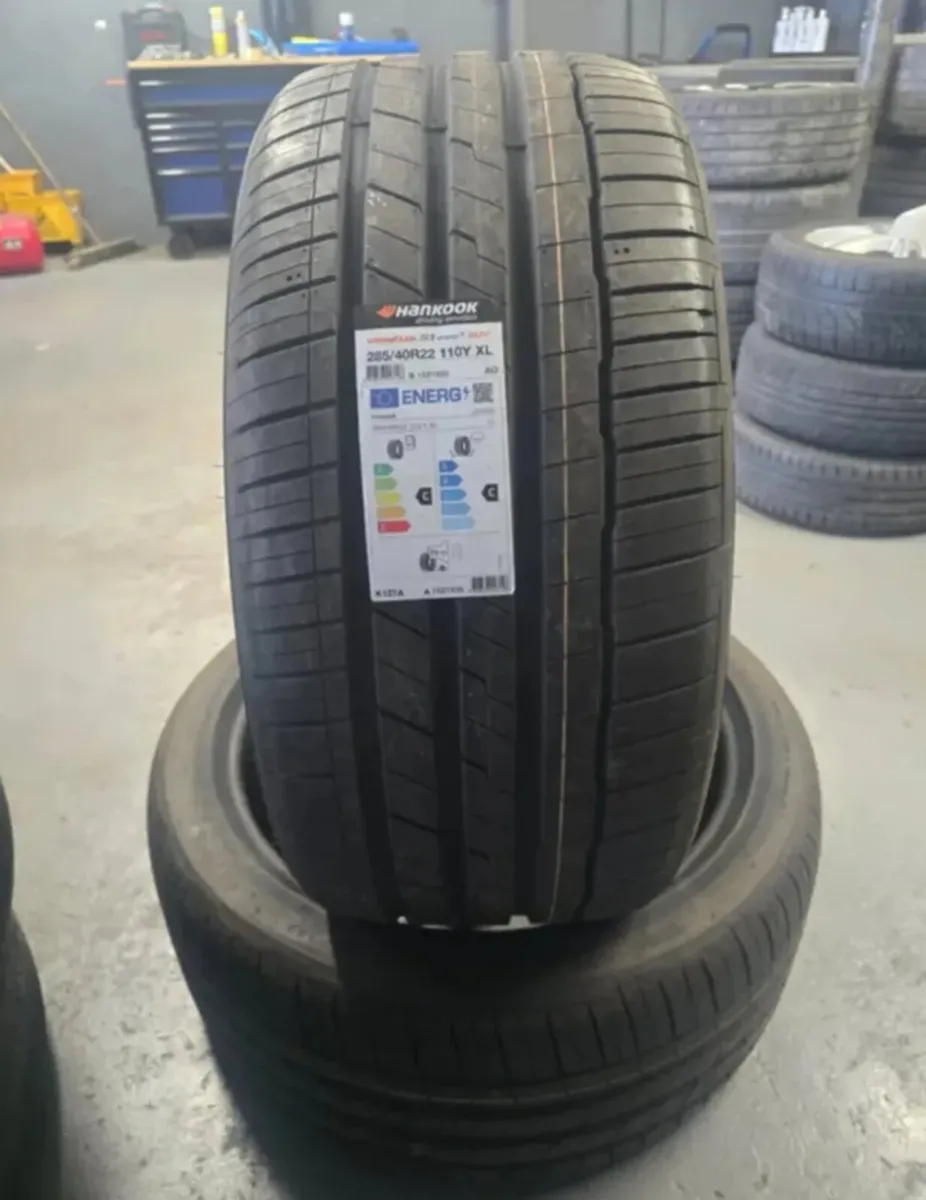 Hankook 285/40/22 Ventus S1 EVO SUV