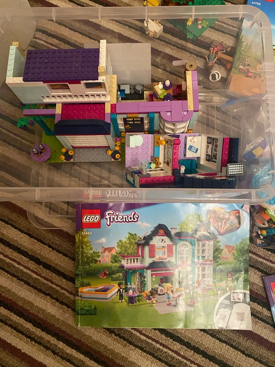 Lego Friends Girls - bundle - Image 1