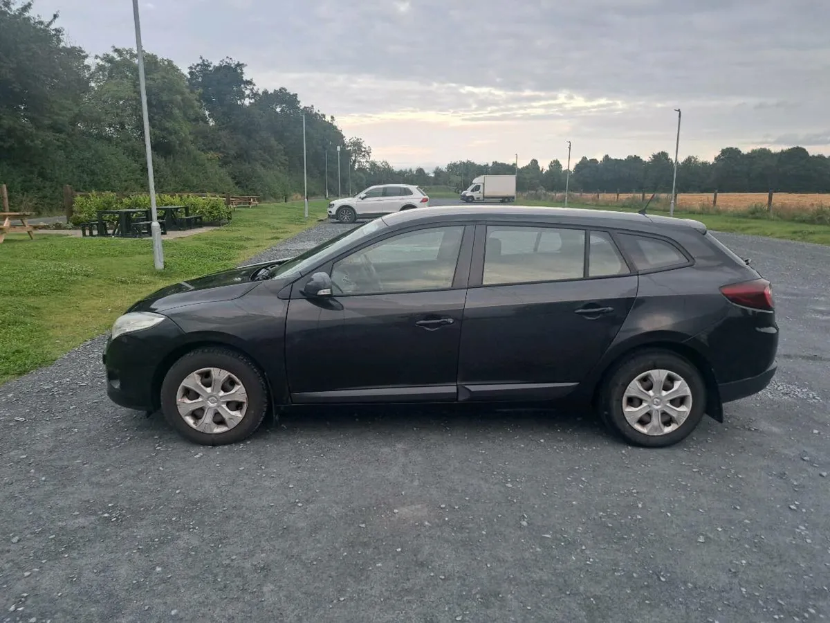 2010 Renault Megane 1.5dci Nct 07,2026 - Image 4
