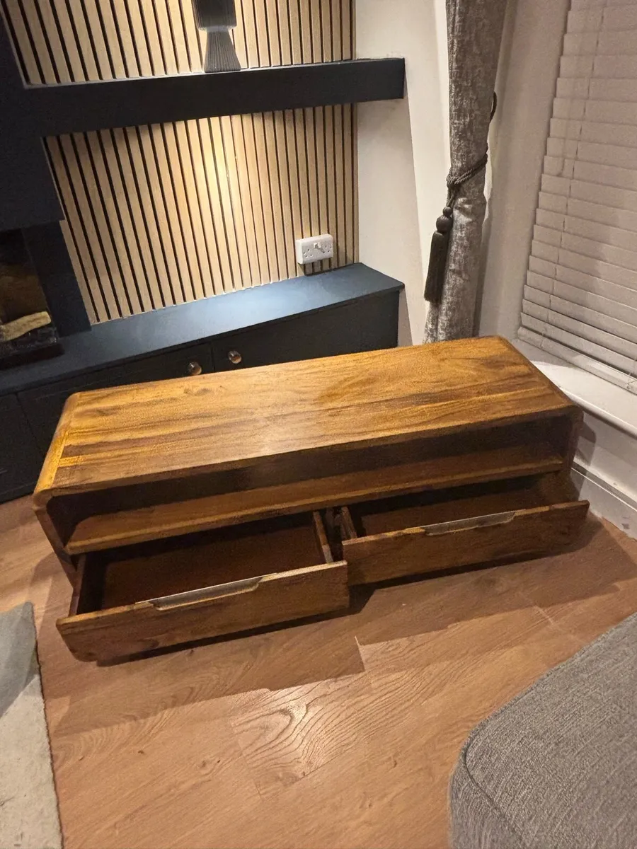 Tv stand & Bookshelf - Image 1