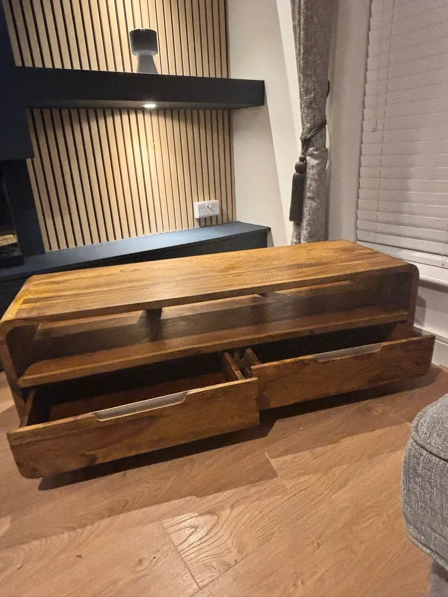 Tv stand & Bookshelf - Image 2