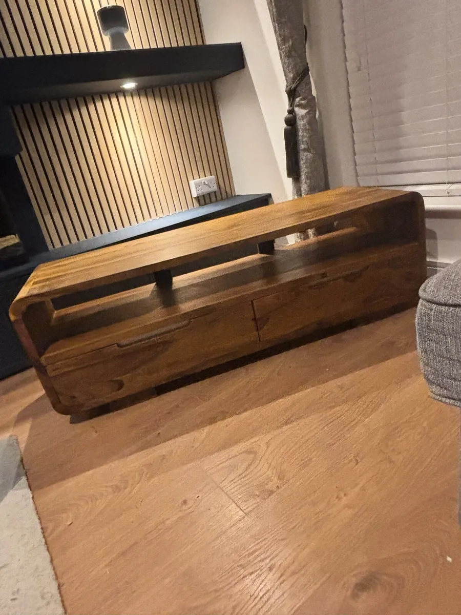 Tv stand & Bookshelf - Image 4