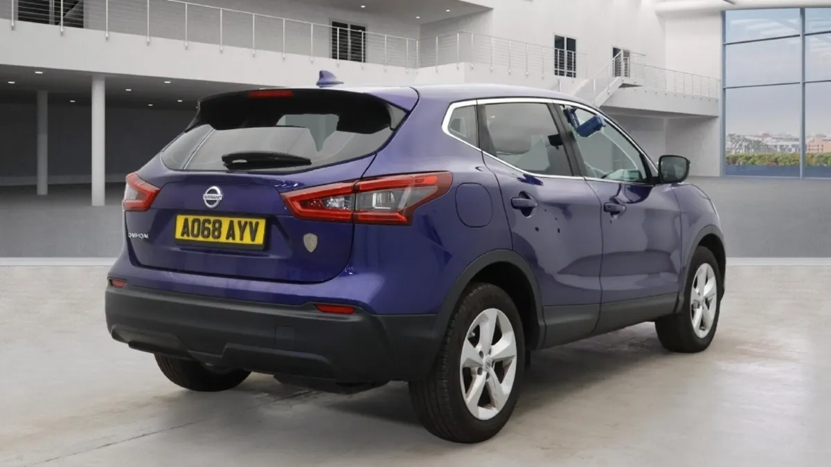 Nissan Qashqai Acenta Premium - Image 4