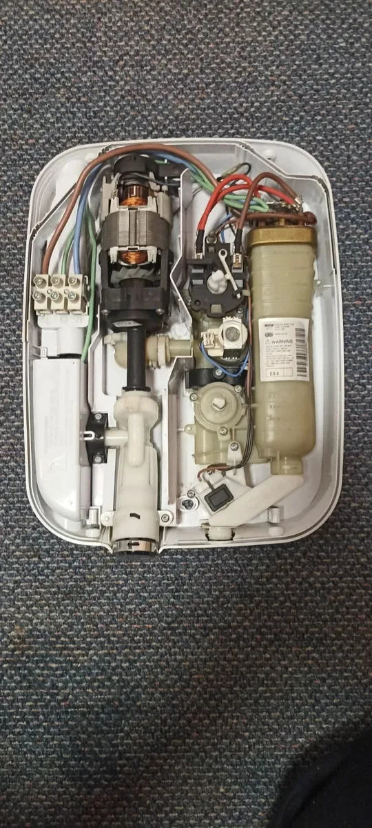 Electric shower Mira Elite QT - Image 1
