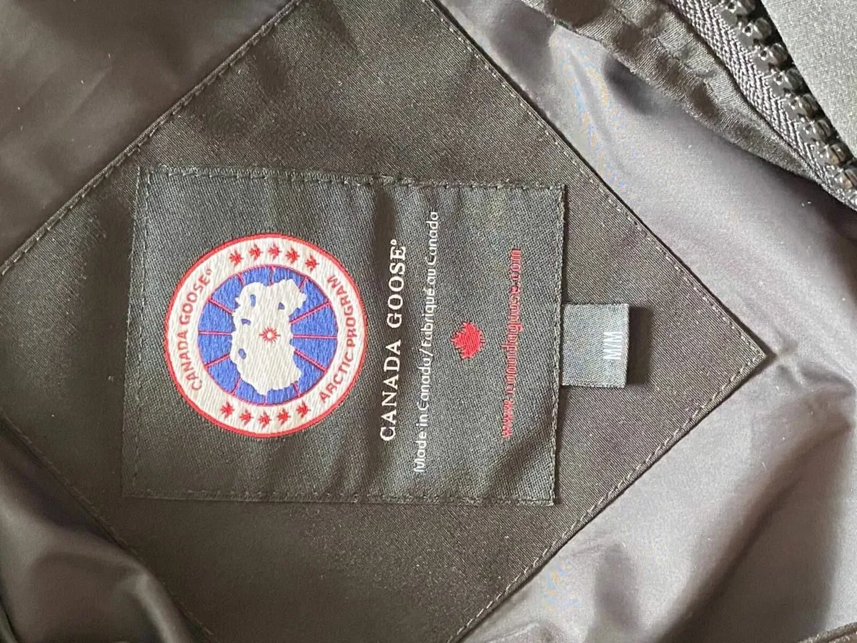 Canada Goose Jacket - Image 3