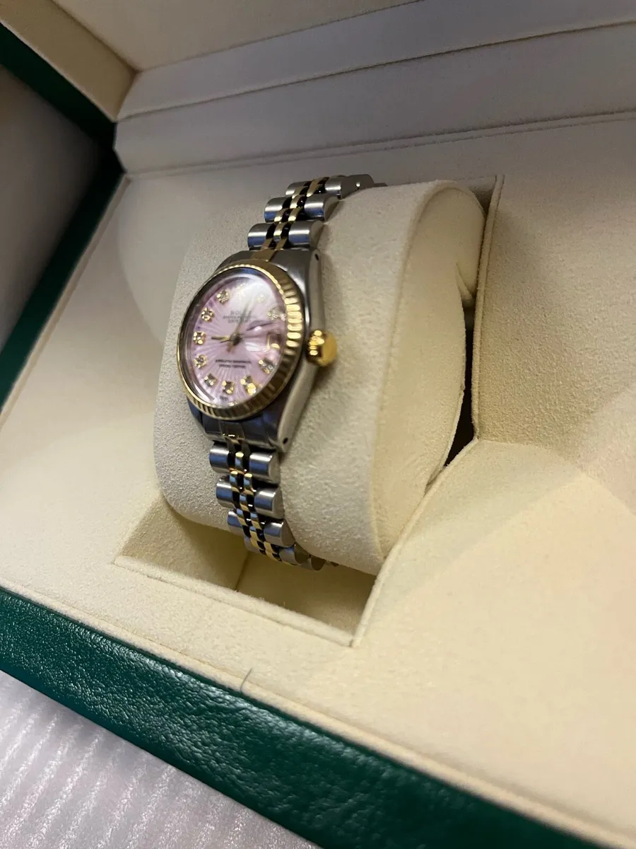 Rolex Datejust Pink Dial - Image 2