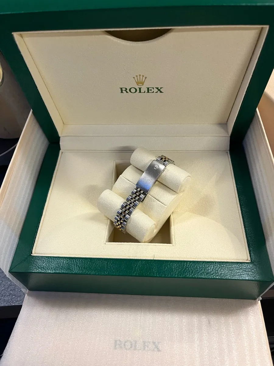 Rolex Datejust Pink Dial - Image 4