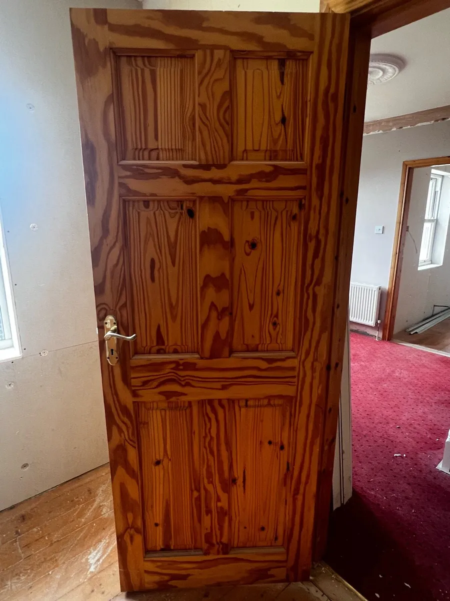 Internal doors - Image 2