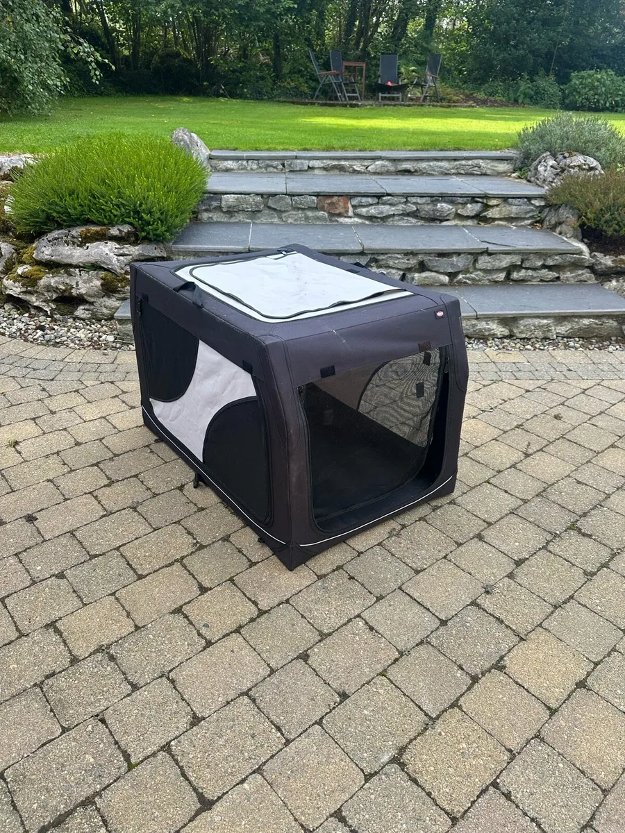 Dog crate - Image 1