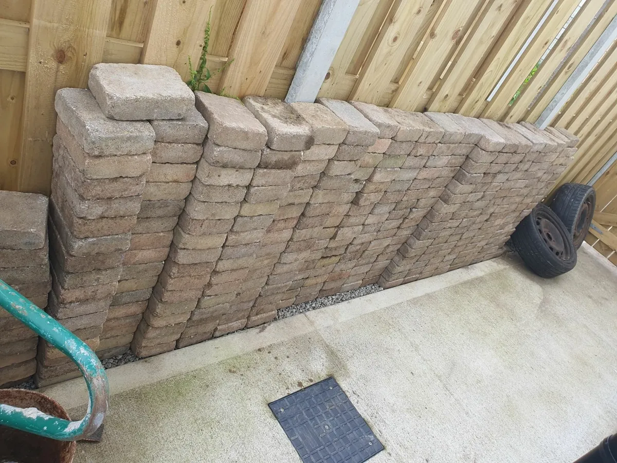 Cobble paving blocks - Image 3