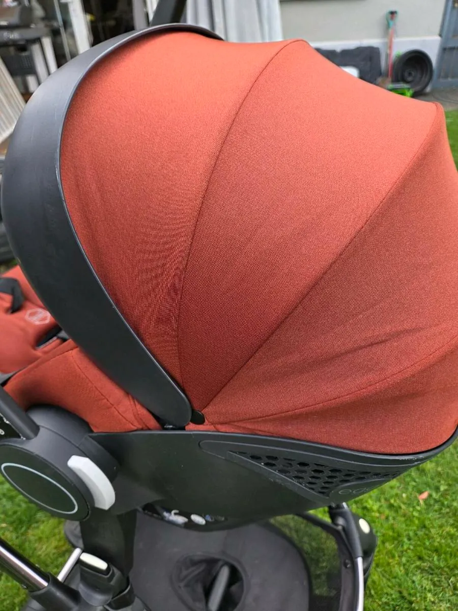egg2 Travel System - Paprika - Image 3