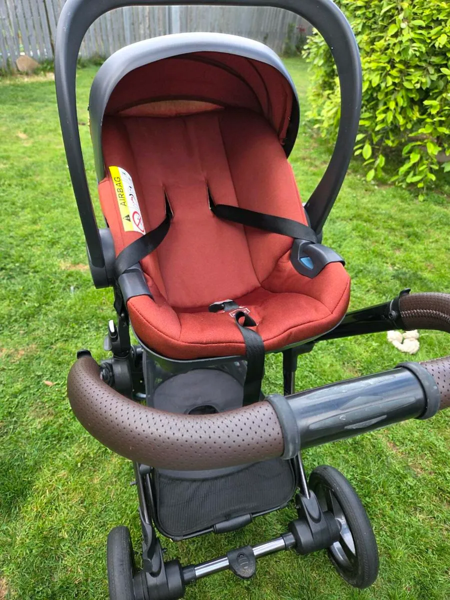 egg2 Travel System - Paprika - Image 4