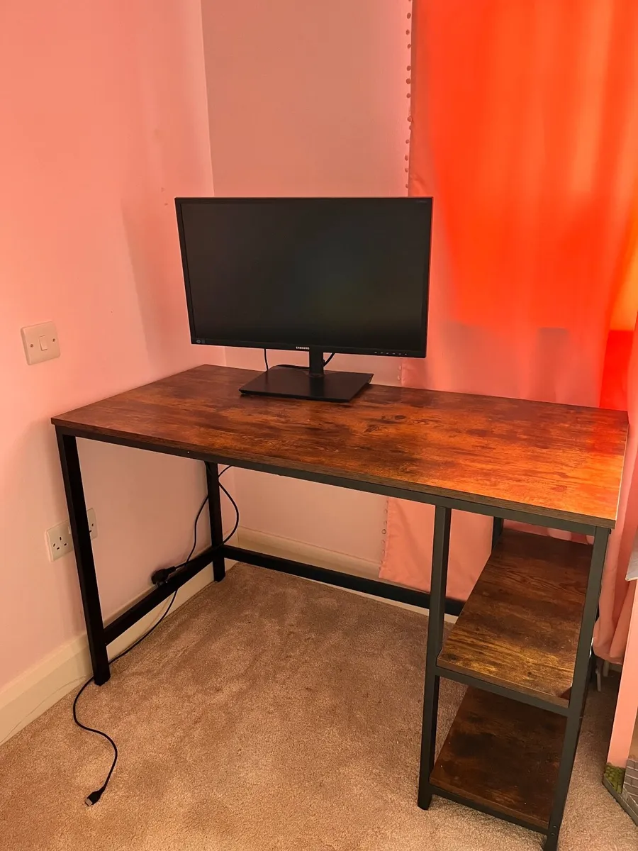 Black desk - Image 2