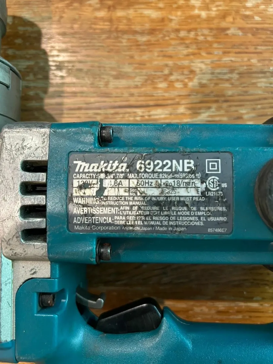 Makita Corded Electric Shear Wrench 6922NB - Image 2