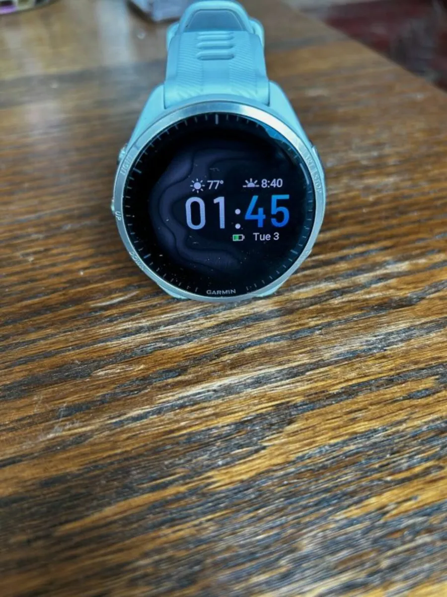 Garmin Forerunner 965 Whitestone Silicone Band - Image 3