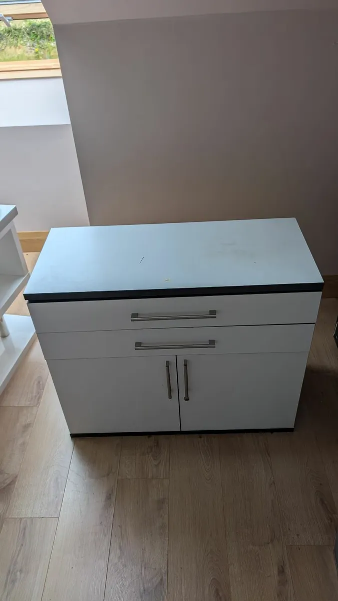 White cabinet