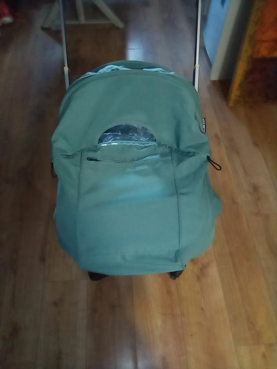 pram - Image 3
