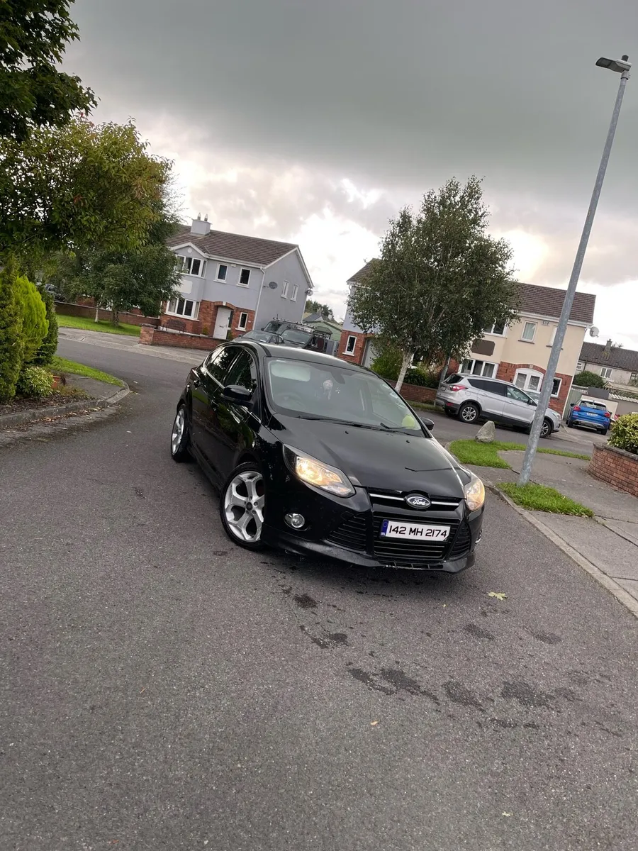 Ford Focus - Image 1