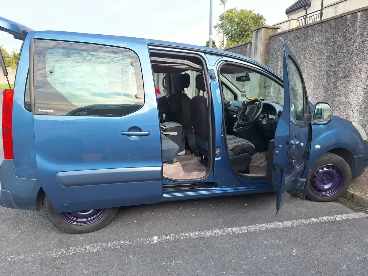 The Ultimate Mini Camper Van - Image 2