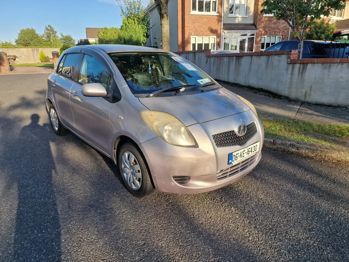 Toyota Yaris Vitz 2006 1 litre Automatic - Image 2