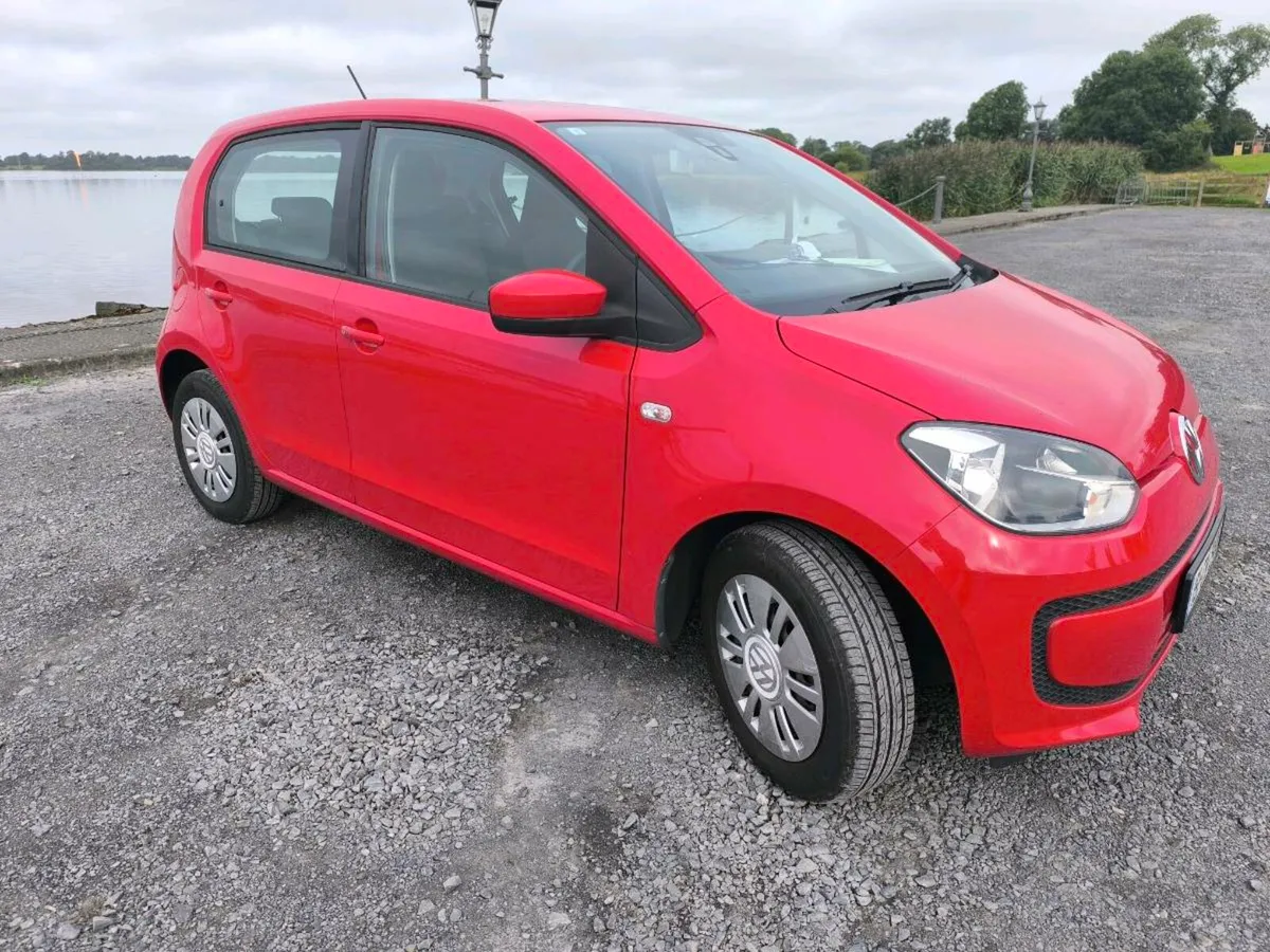 Volkswagen UP  2015 - Image 2