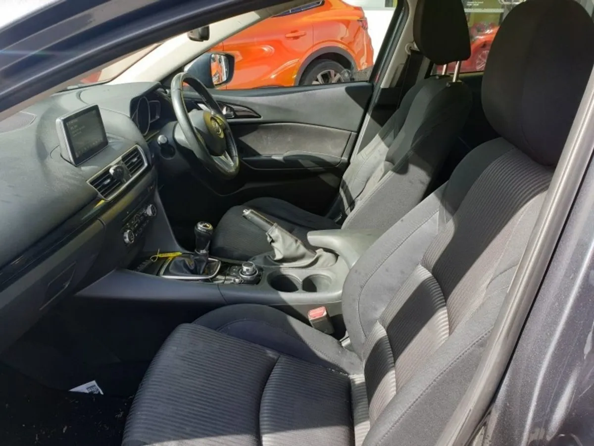 Mazda 3 Comfort 1.6 Diesel Saloon - Image 3