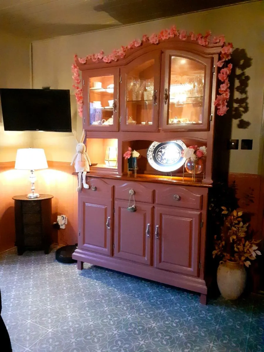 Kitchen dresser - Image 2