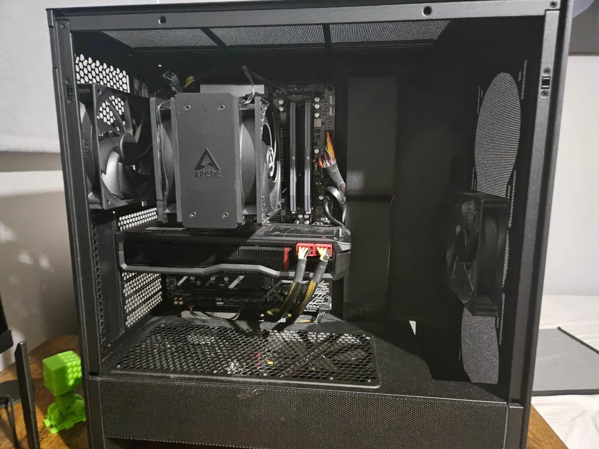 RX 7800 XT 16 Gb | Ryzen 7 7700 5.3Ghz | 32 GB 600 - Image 2