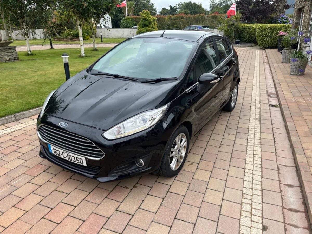 Ford Fiesta 1.25 ZETEC 82PS 5DR ARGENTO - Image 3