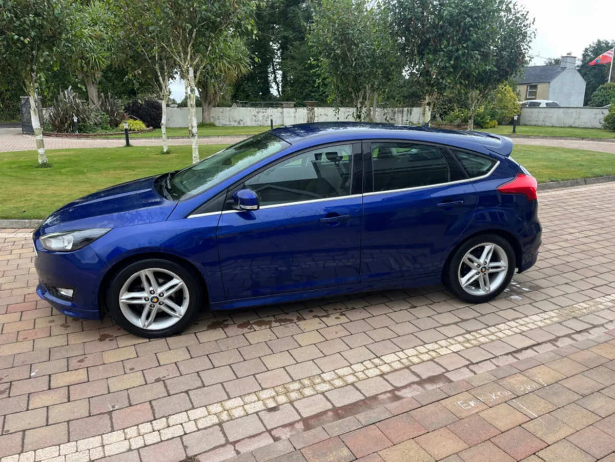 Ford Focus ZETEC S TDCI - Image 4
