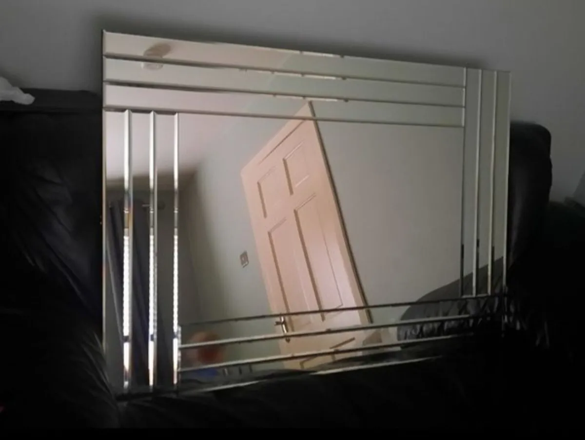 Mirror - Image 2