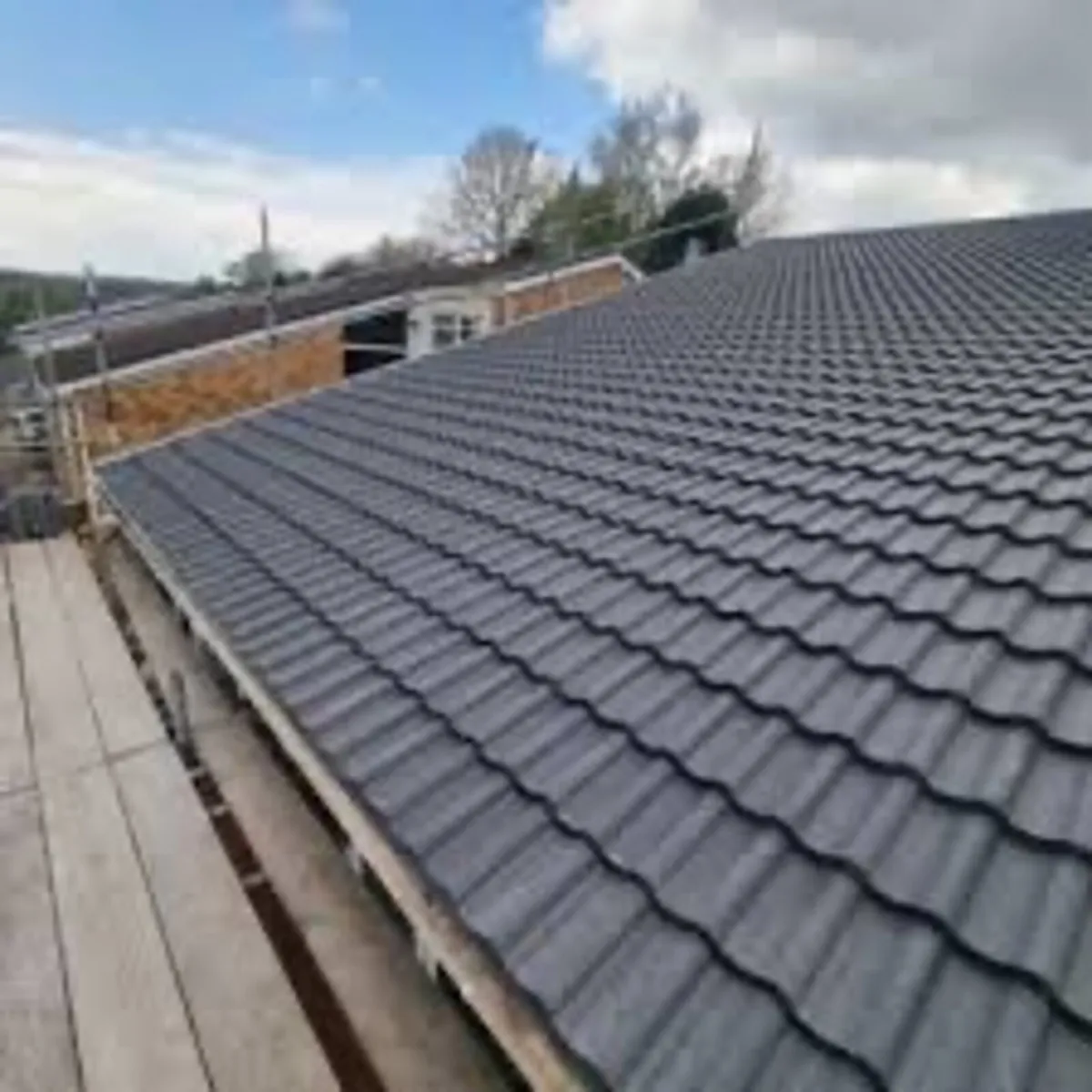 Roof/driveway paint - Image 4