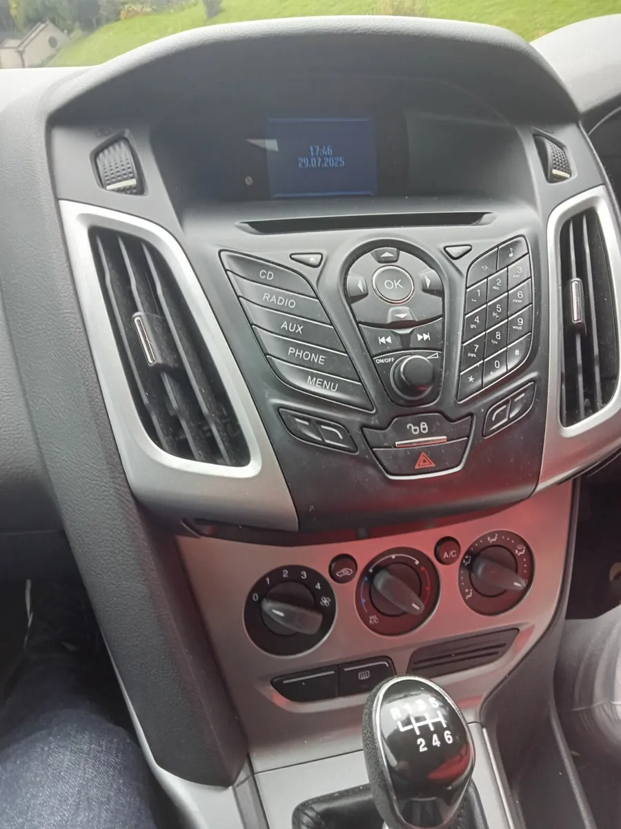 Ford Focus 2012 - Image 3
