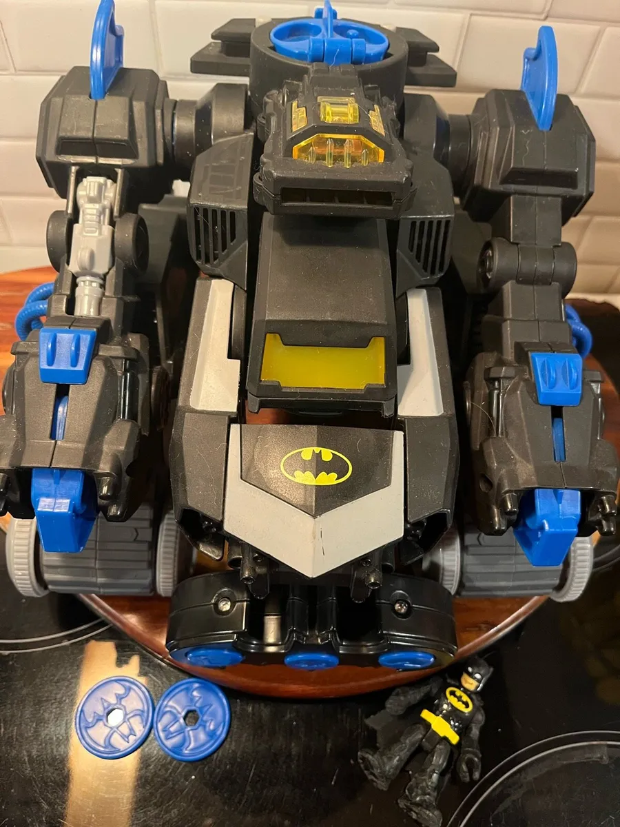Imaginext Batman BatBot transforming robot - Image 2