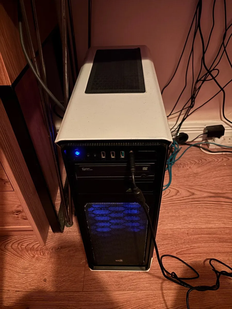 Gaming Desktop (8GB VRAM, 32GB RAM, i7-9 Series) - Image 3