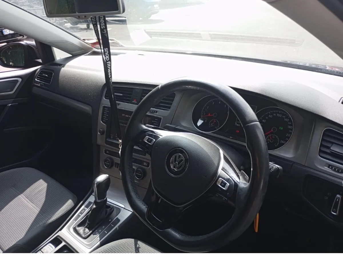Car - Image 4