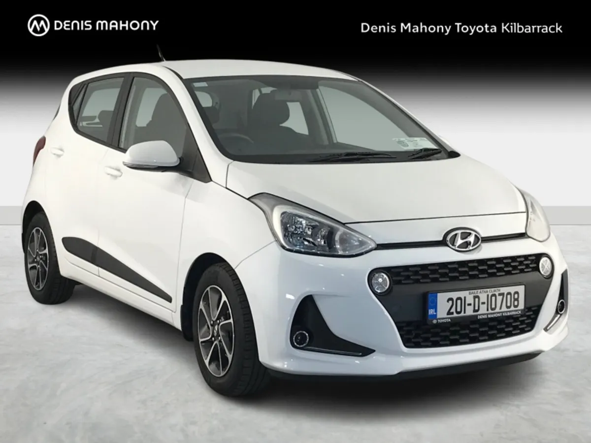 Hyundai i10 DELUXE 4DR - Image 1