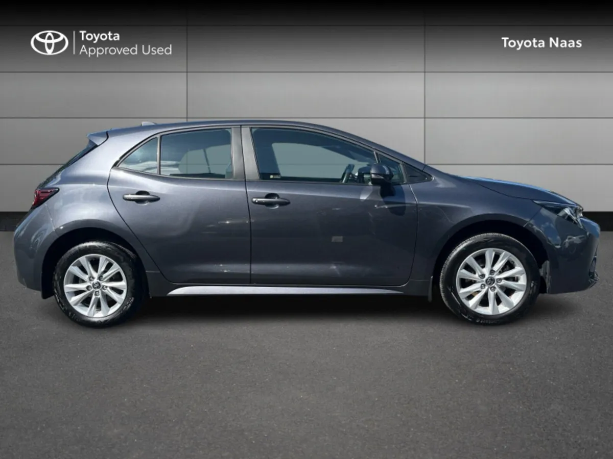 Toyota Corolla HYBRID LUNA - Image 3