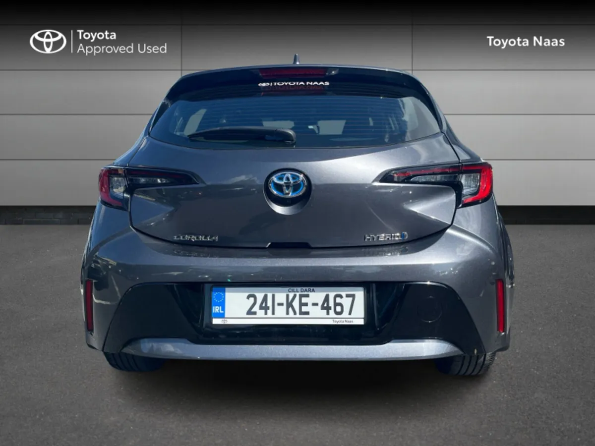 Toyota Corolla HYBRID LUNA - Image 4