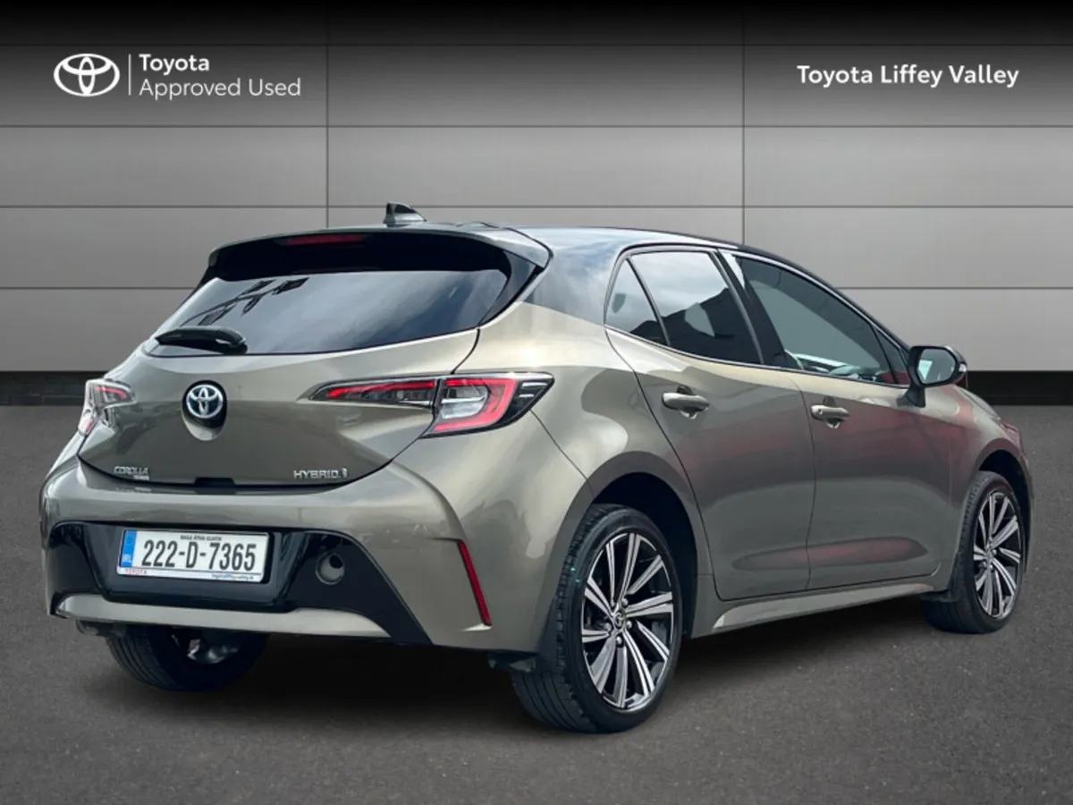 Toyota Corolla COROLLA HYBRID L/SPORT HB - Image 2