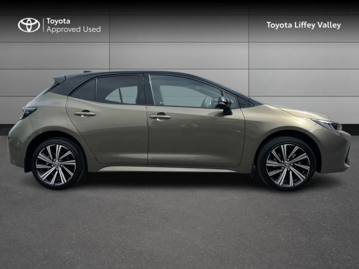 Toyota Corolla COROLLA HYBRID L/SPORT HB - Image 3