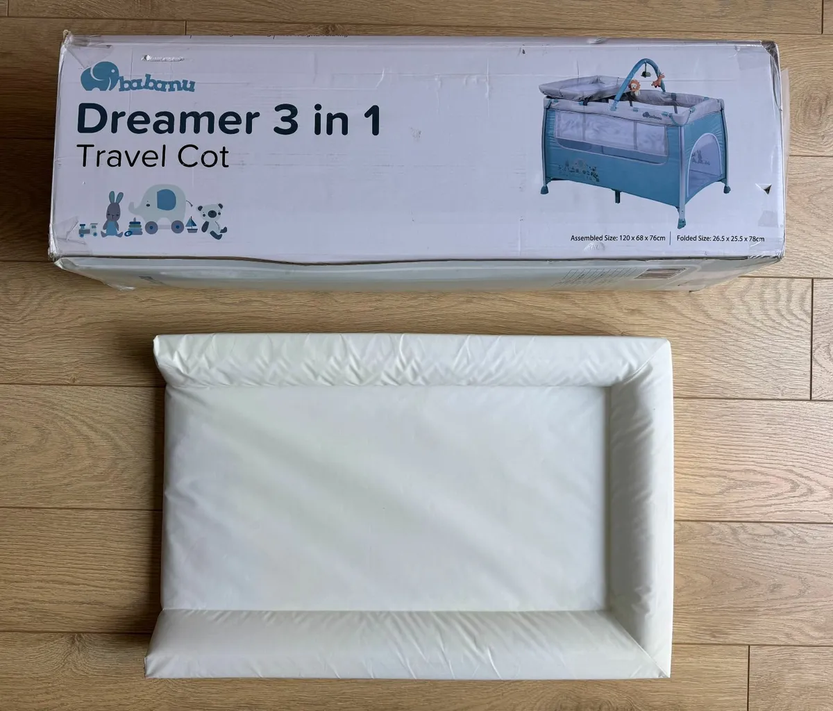 Babanu Dreamer 3-in-1 Travel Cot + FREE Extras - Image 3