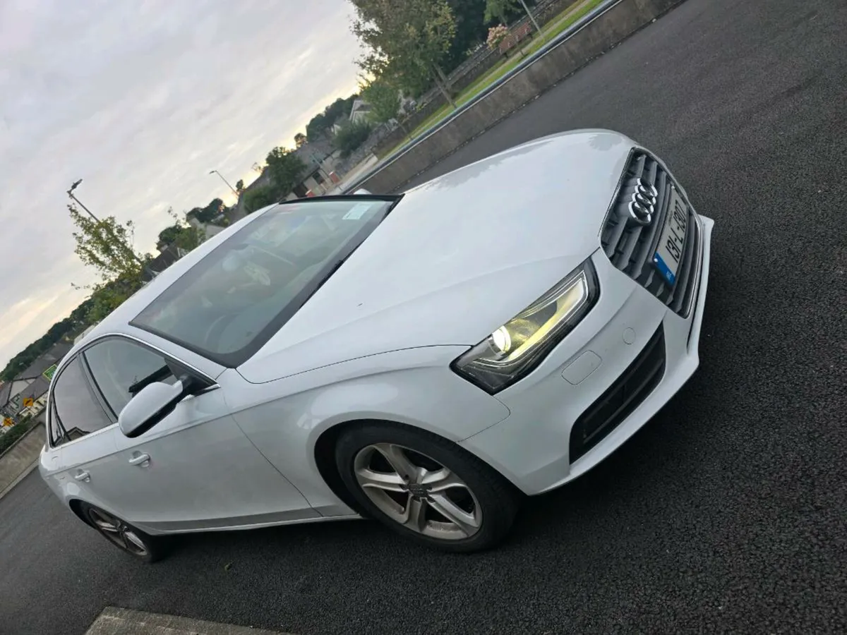Audi A4 2013 - Image 2