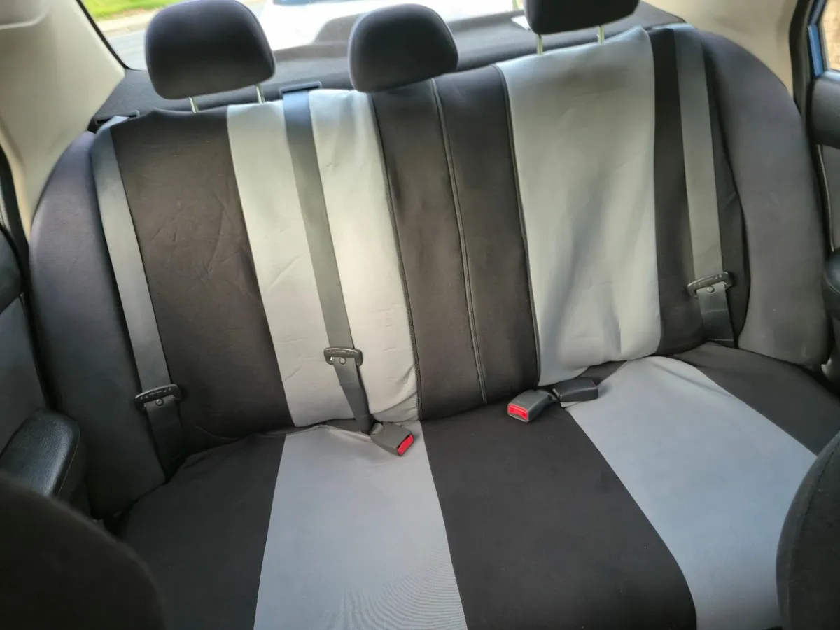 Nissan Tiida 2009 - Image 3