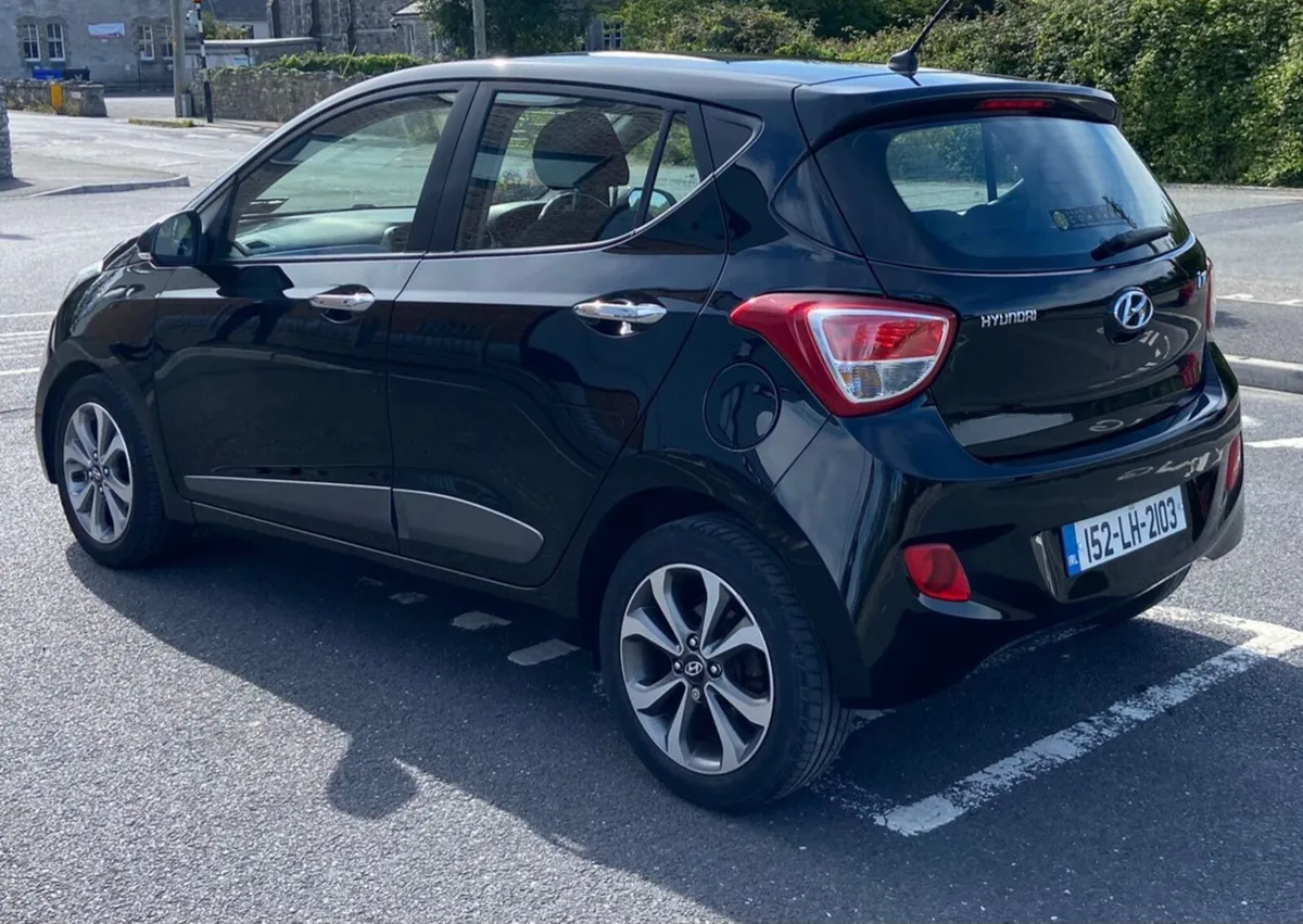 Hyundai i10 - Image 2