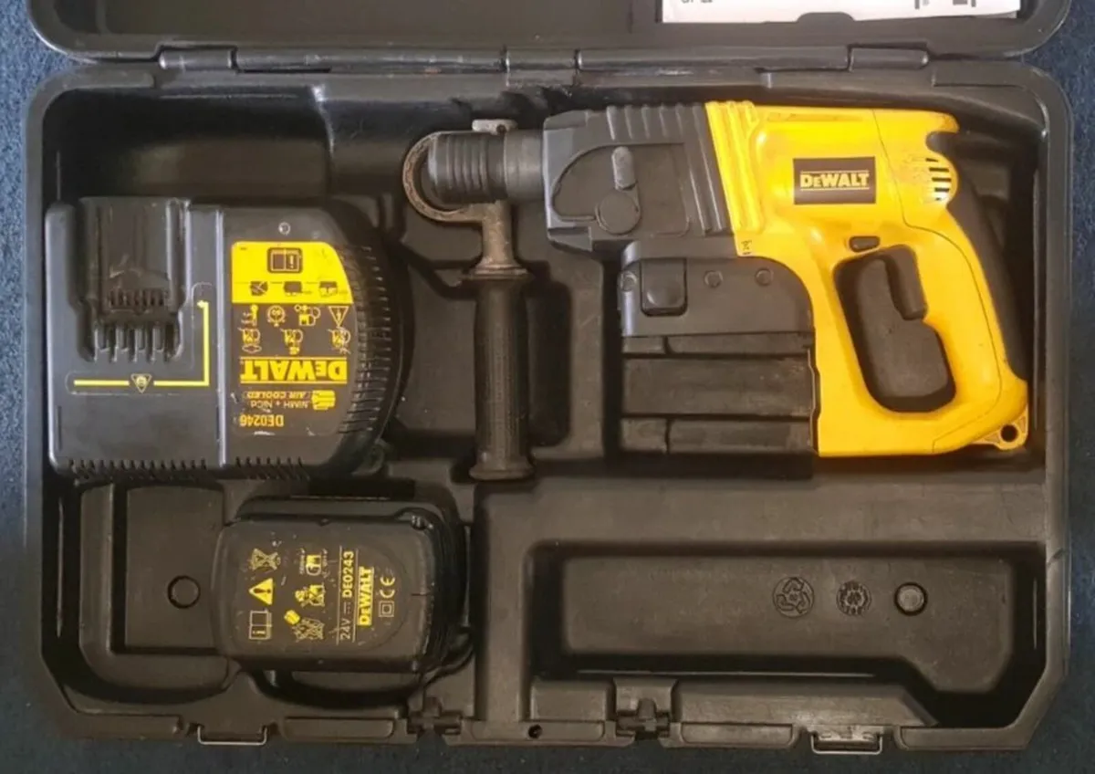 DeWalt 24V SDS Cordless Hammer Drill DW005 - Image 1