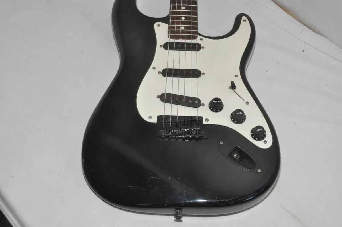 Bill Lawrence Stratocaster Electric Guitar - Image 3