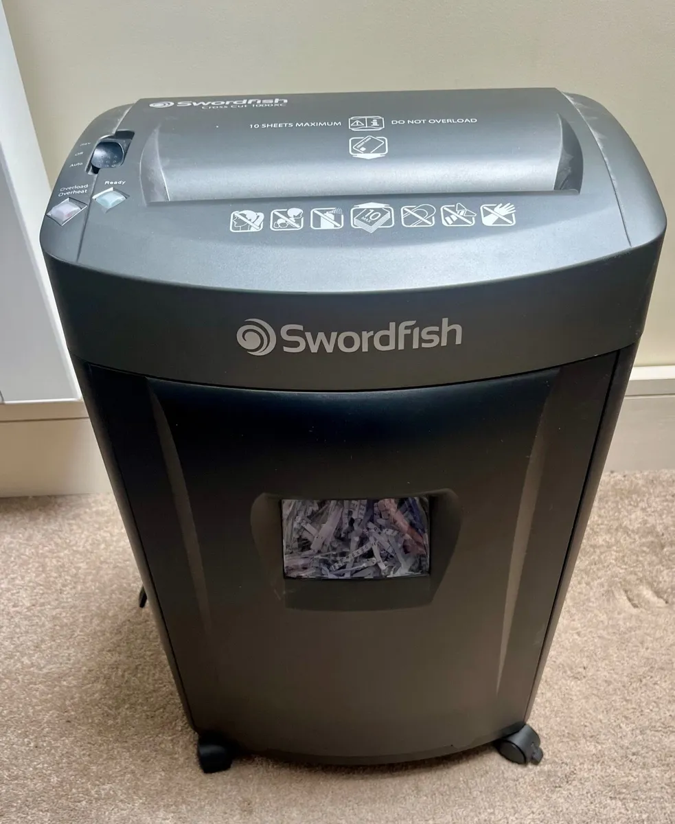 Paper Shredder ( Swordfish Crosscut 1000xc) - Image 1